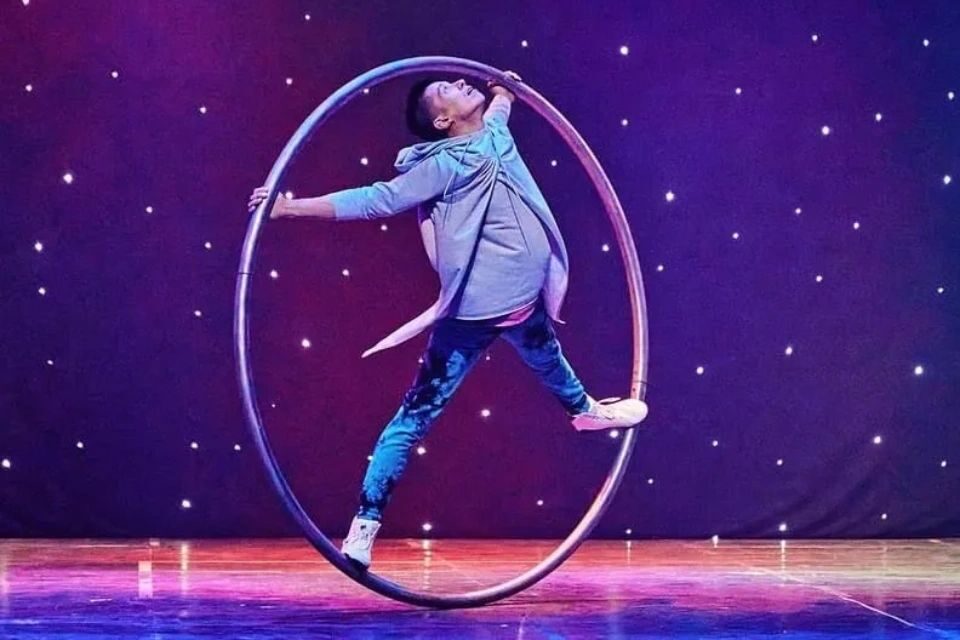Theme Park Show
