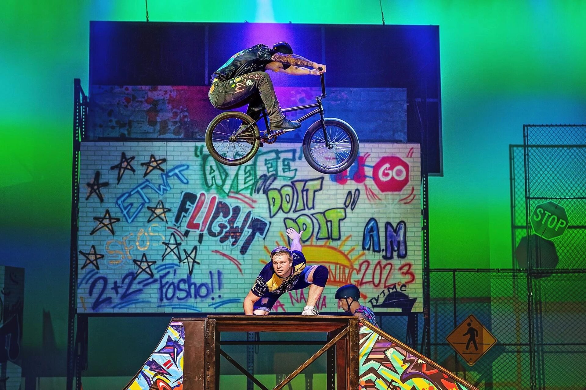 Theme Park Show
